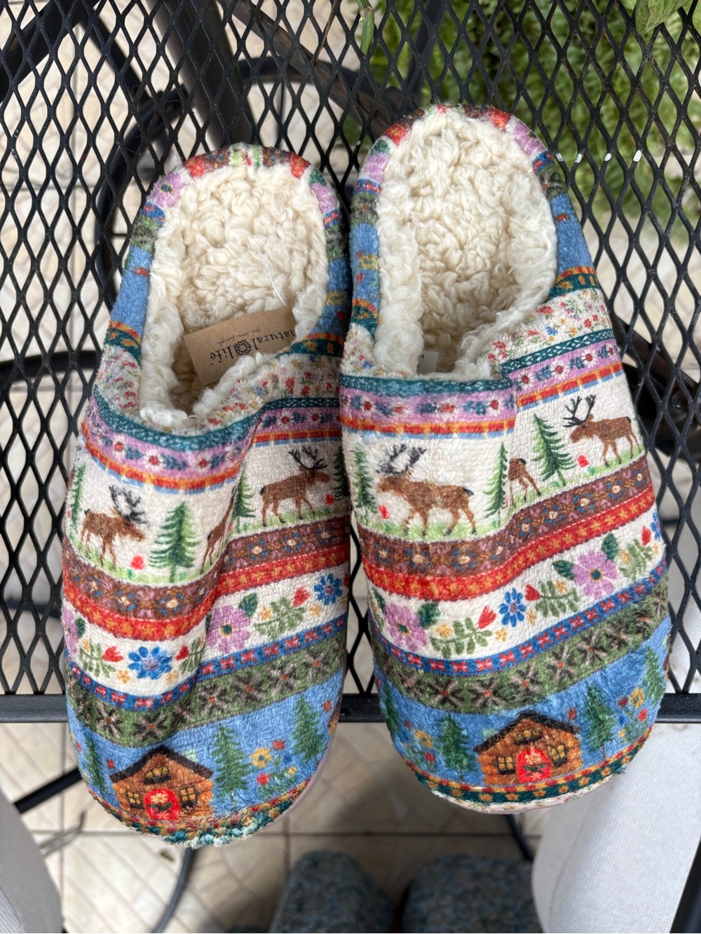 NATURAL LIFE Blue Multicolor Cabin & Moose Pattern Cozy Slippers